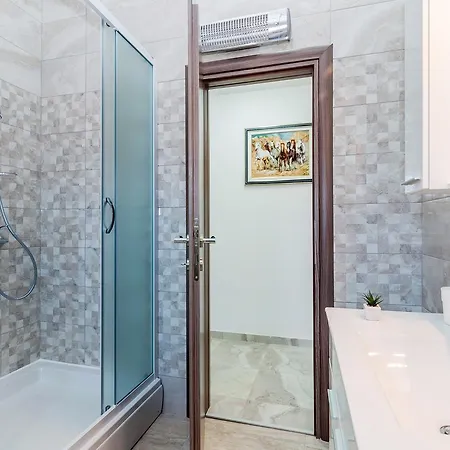 Appartement Tony With Private Pool Sukošan